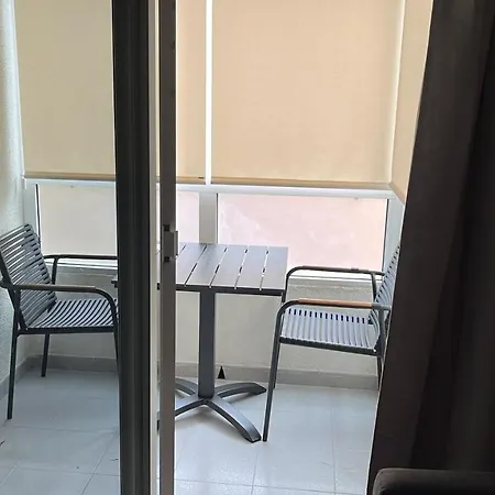 1 Minute Walking From Playa Del Cura * Торевьиа